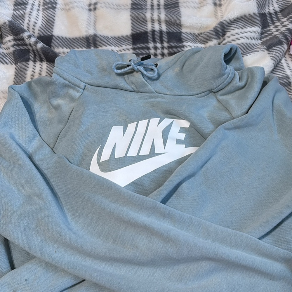 Nike teal cropped hoodie - Picture 3 of 4